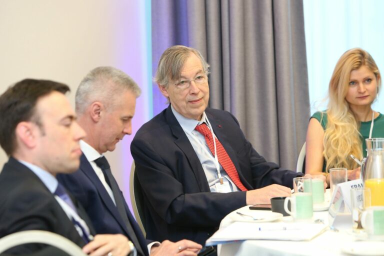 François Heisbourg participated in a breakfast session entitled "Unity of Principles: France and Germany in a Changing Europe" at LMC 2019.